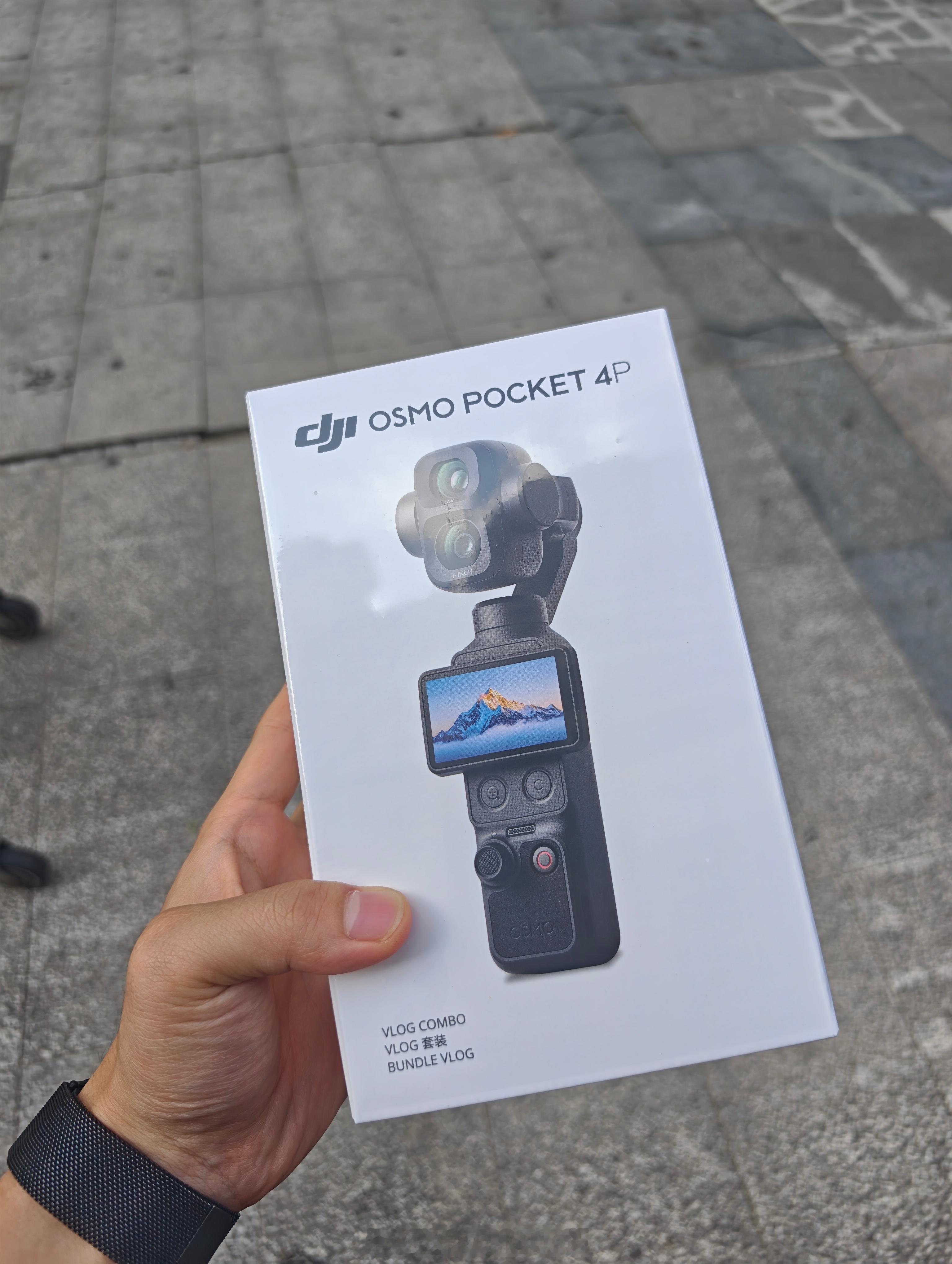 影石大疆实际体验谁更好这话题我算挺有发言权了，毕竟这两机器我都自费购买了，这条可