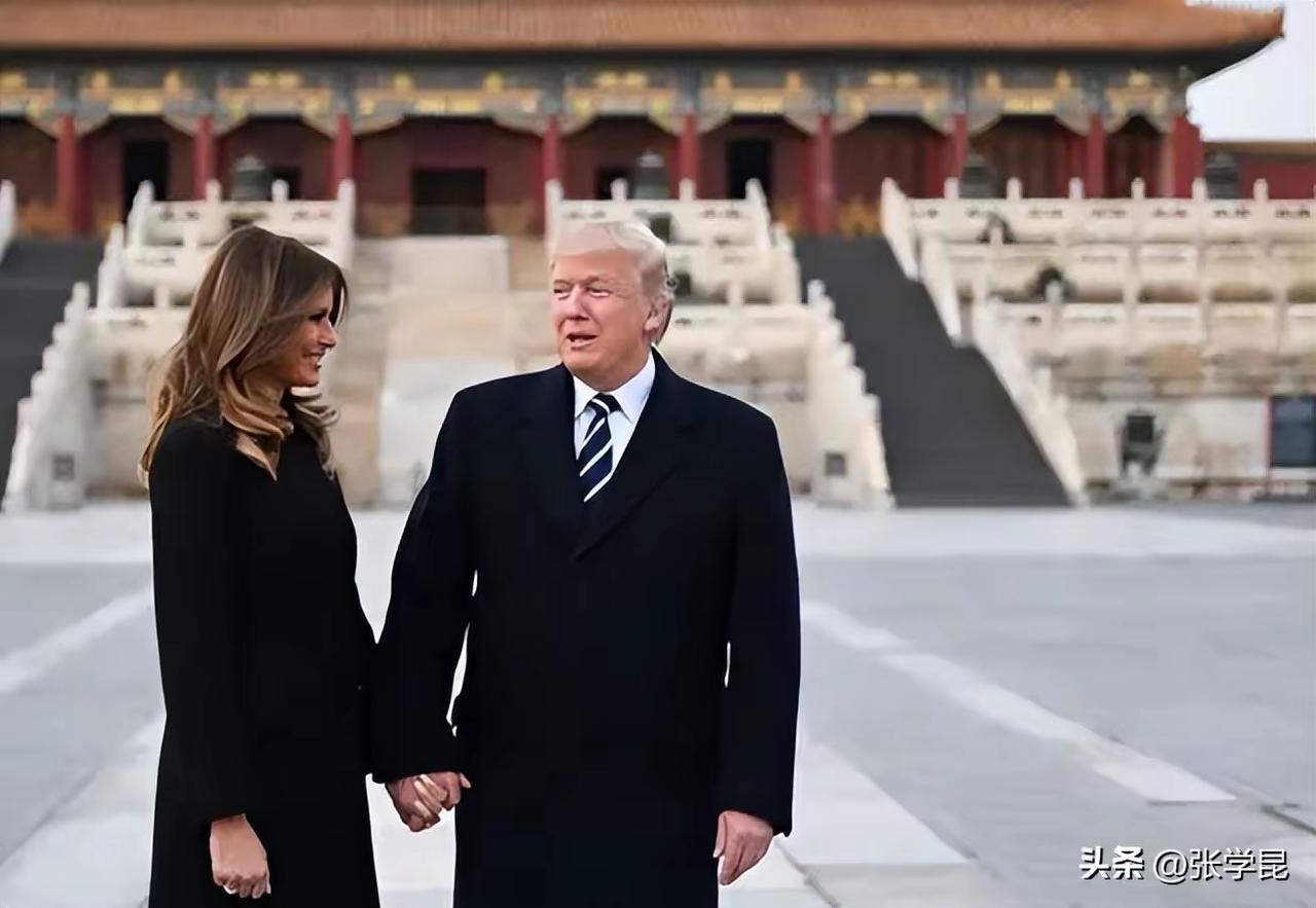 特朗普一边发动战争，
一边力求尽快访华。

对特朗普的诉求，
我们可以一边只读不