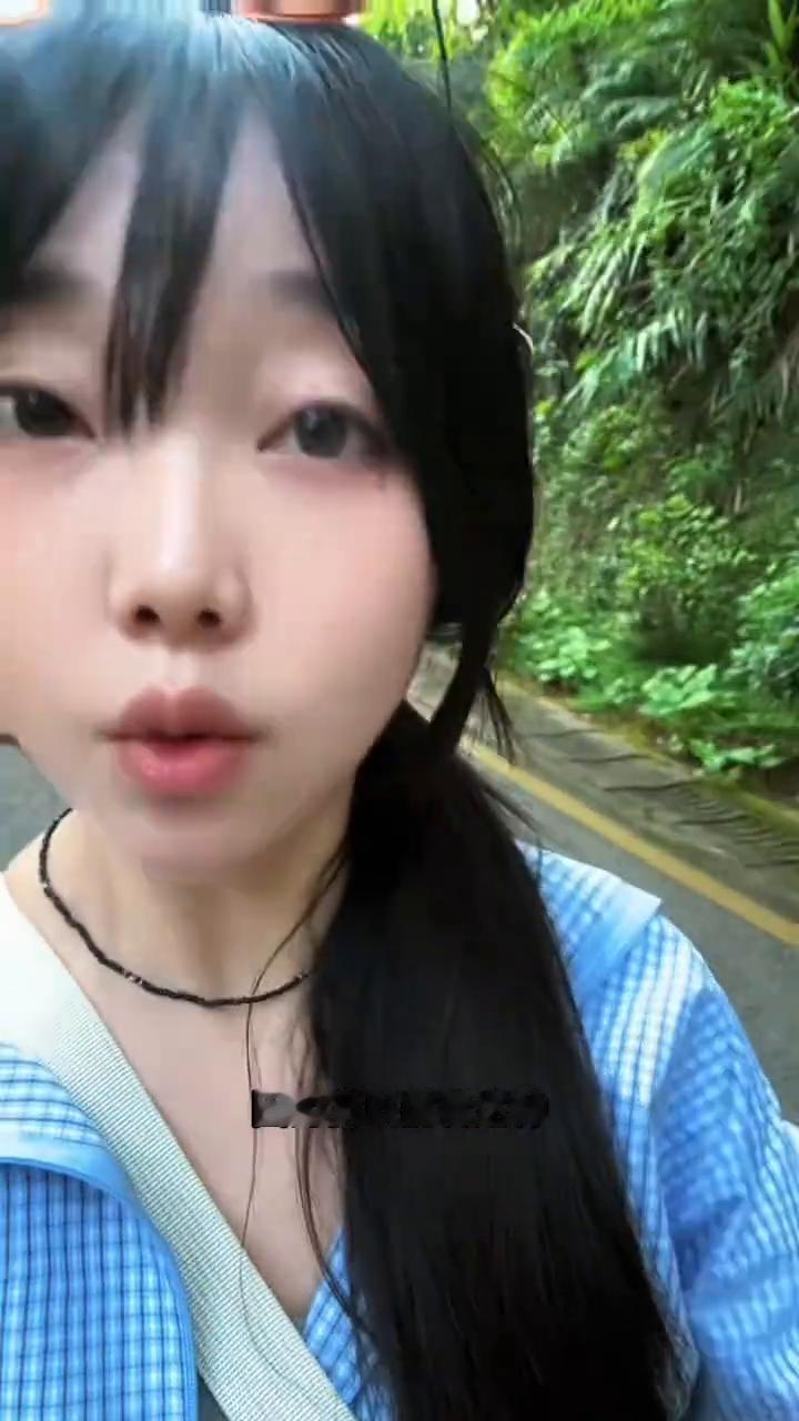 朋友们出来爬山了，我应该差不多悟到了，因为我以前看这种都是觉得它是涨停板，现在看