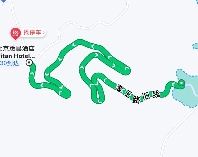 门头沟暴雨冲出一个隐藏顶级奢华酒店。贫穷限制想象力，想不到在山沟里隐藏着一个住一