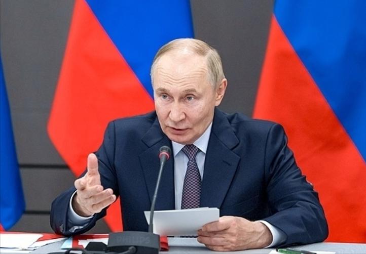 禁止日本人入境！还没等中国出手，普京先对高市摊牌，官媒直接宣布结局

日本和俄罗