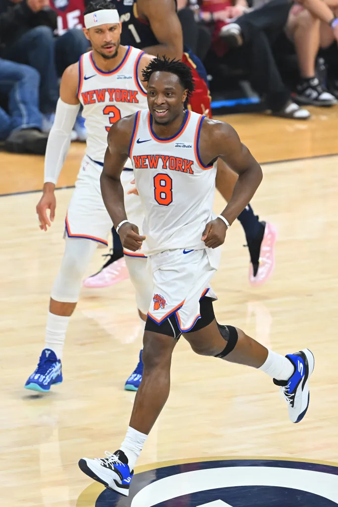 OG Anunoby 已经成为NBA总决赛舞台上第一个穿Skechers品牌的球