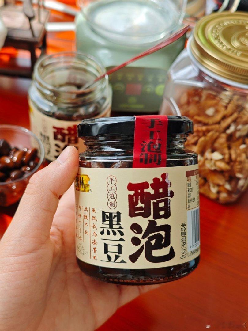 邓亚萍的心选好味邓亚萍官宣紫林品牌大使乒乓传奇选紫林，纯粮酿造放心吃提到邓亚萍，