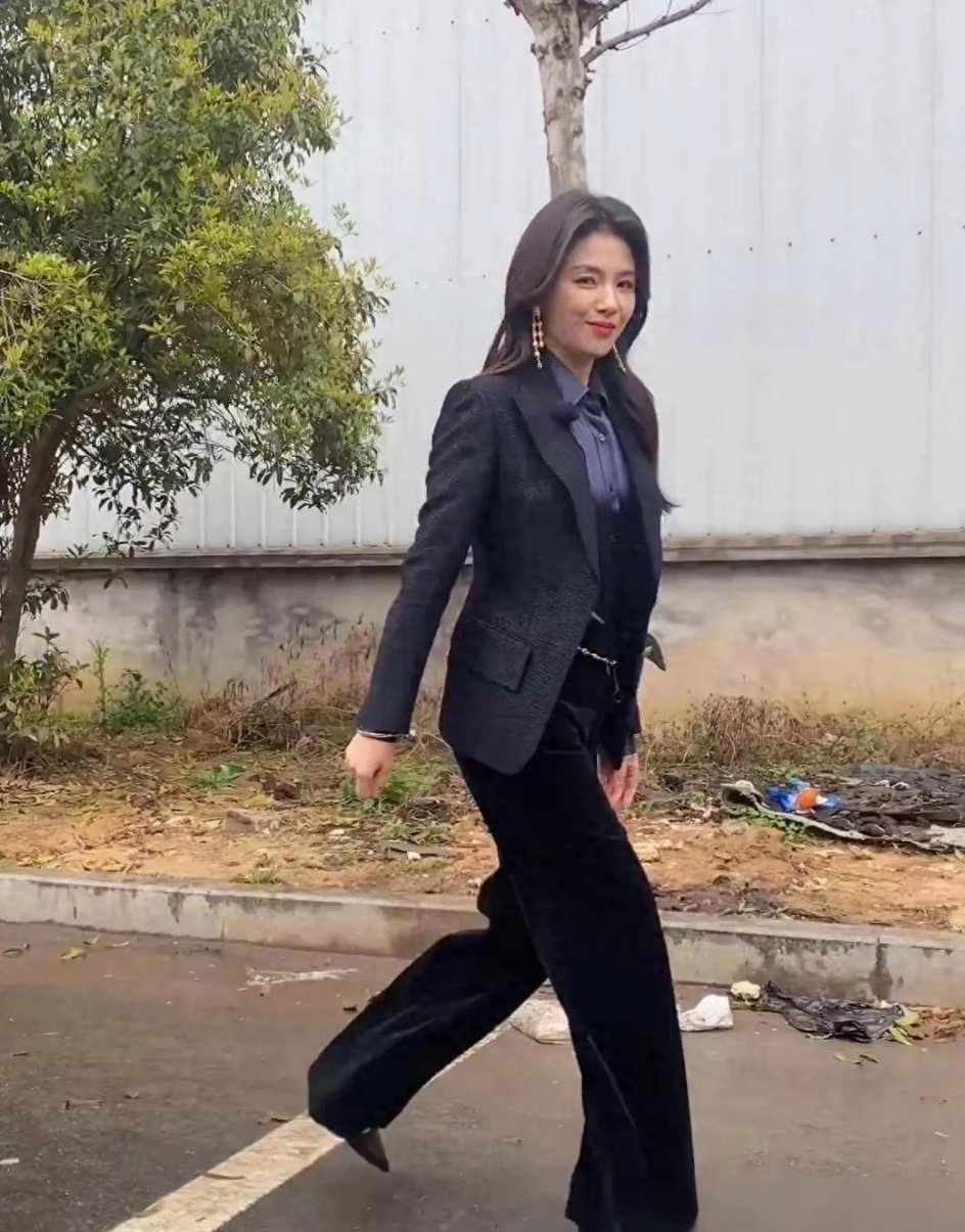 47岁的刘涛这个状态你给几分 ​​​
