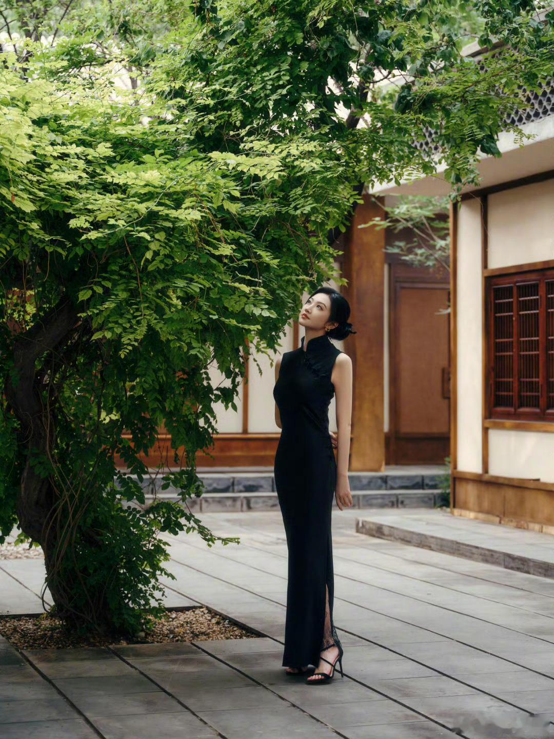 景甜黑色新中式旗袍景甜黑色旗袍景甜黑色旗袍，姐姐很美，[awsl][awsl] 