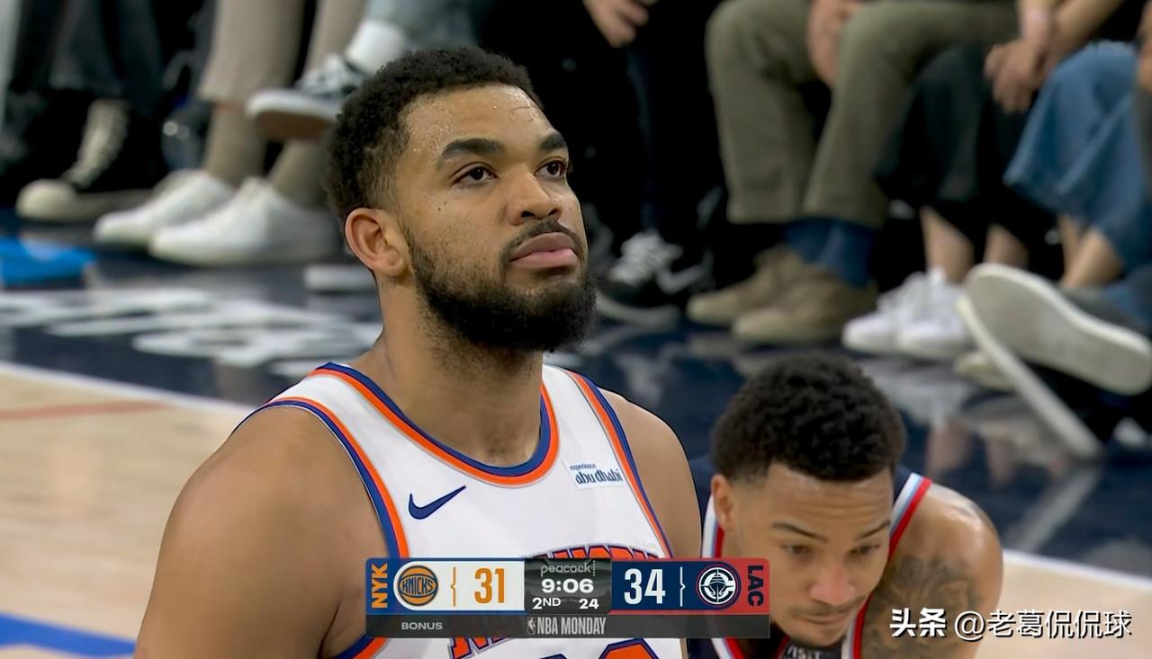 尼克斯当家中锋唐斯真是虽败犹荣！尽管今天尼克斯在客场以118：126输给了快船，