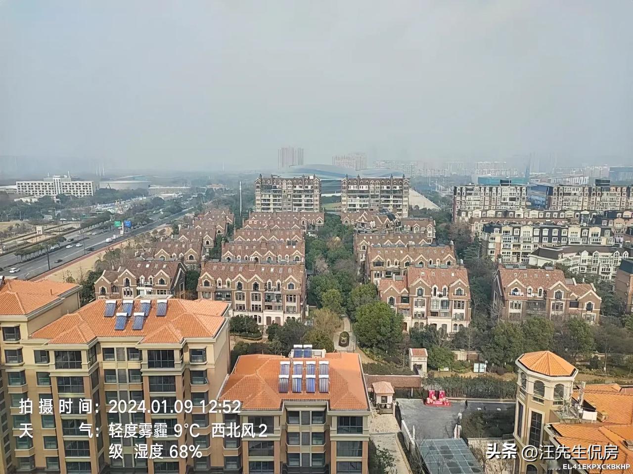 去年春节之后，南京楼市开启了一波成交高潮。大部分买家都预期疫情解封后，楼市将迎来