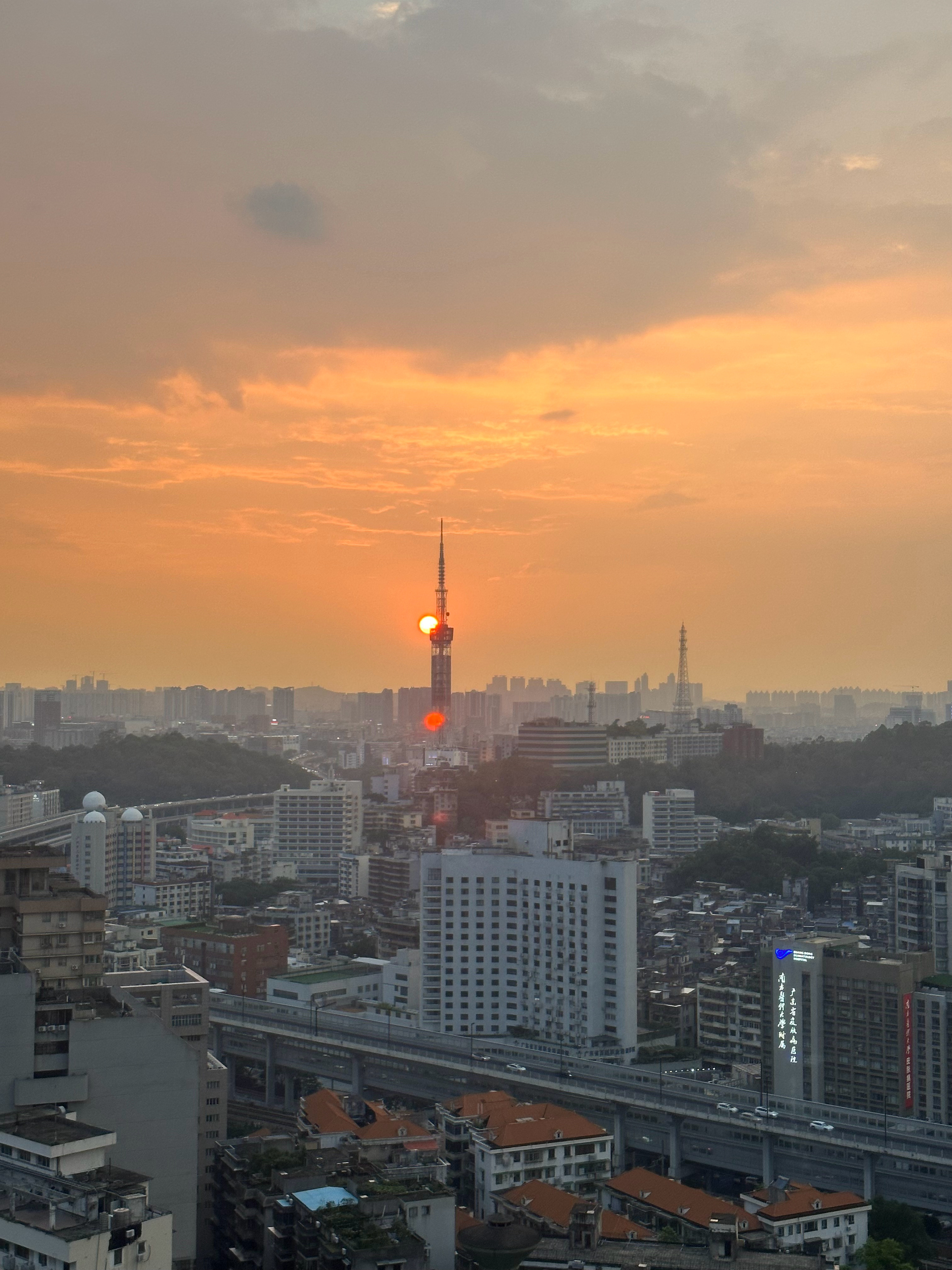 靓啡、靓景，跟随靓人靓声吴老师等开波～ 广州·广东广播电视台