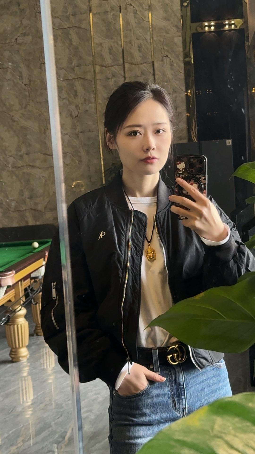 上个视频随便一发，那么多人恶评，看来生活中过的不如意的人挺多   自己...