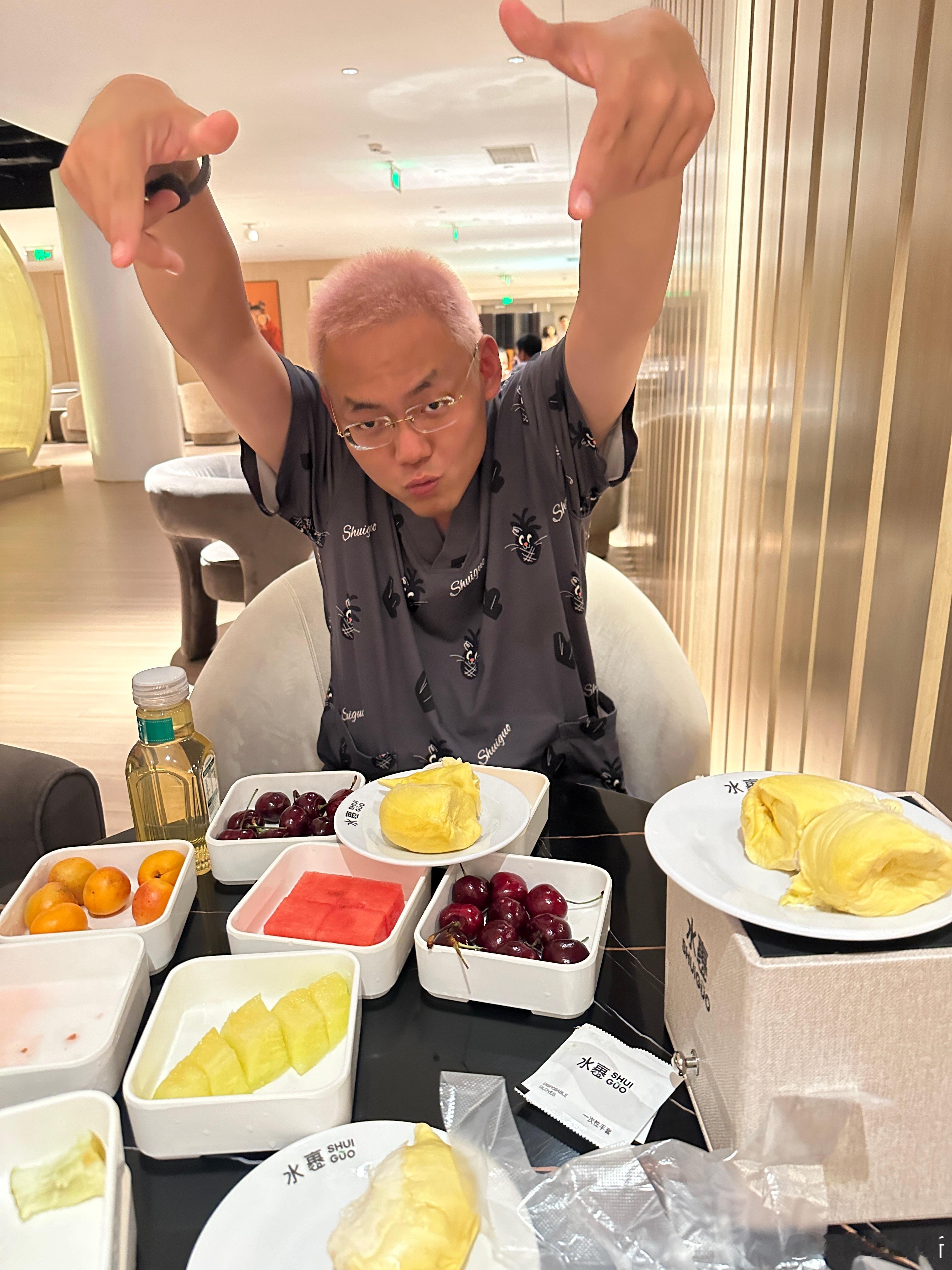 下周小忙（瞎找个理由）今天提前奖励一下自己放松一下洗个大澡🛁 明天我将准时到达