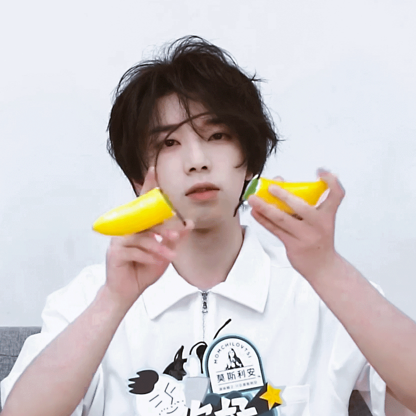 华晨宇 ｜2026华晨宇火星演唱会 别问可不可以 只说愿不愿意，召唤新的运气，你