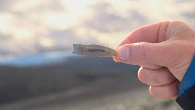 挪威南部冰川融化，露出数十支史前箭矢，其历史可追溯至6000年前