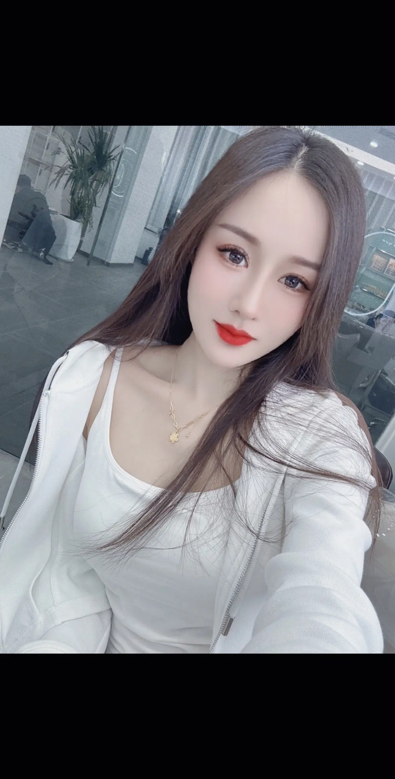 一个好的爱人 可以减轻一半的人间疾苦