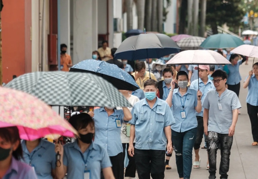 #越南工厂的美国客户开始取消订单#【越南工厂恐慌加剧，“客户已开始撤单，再等90