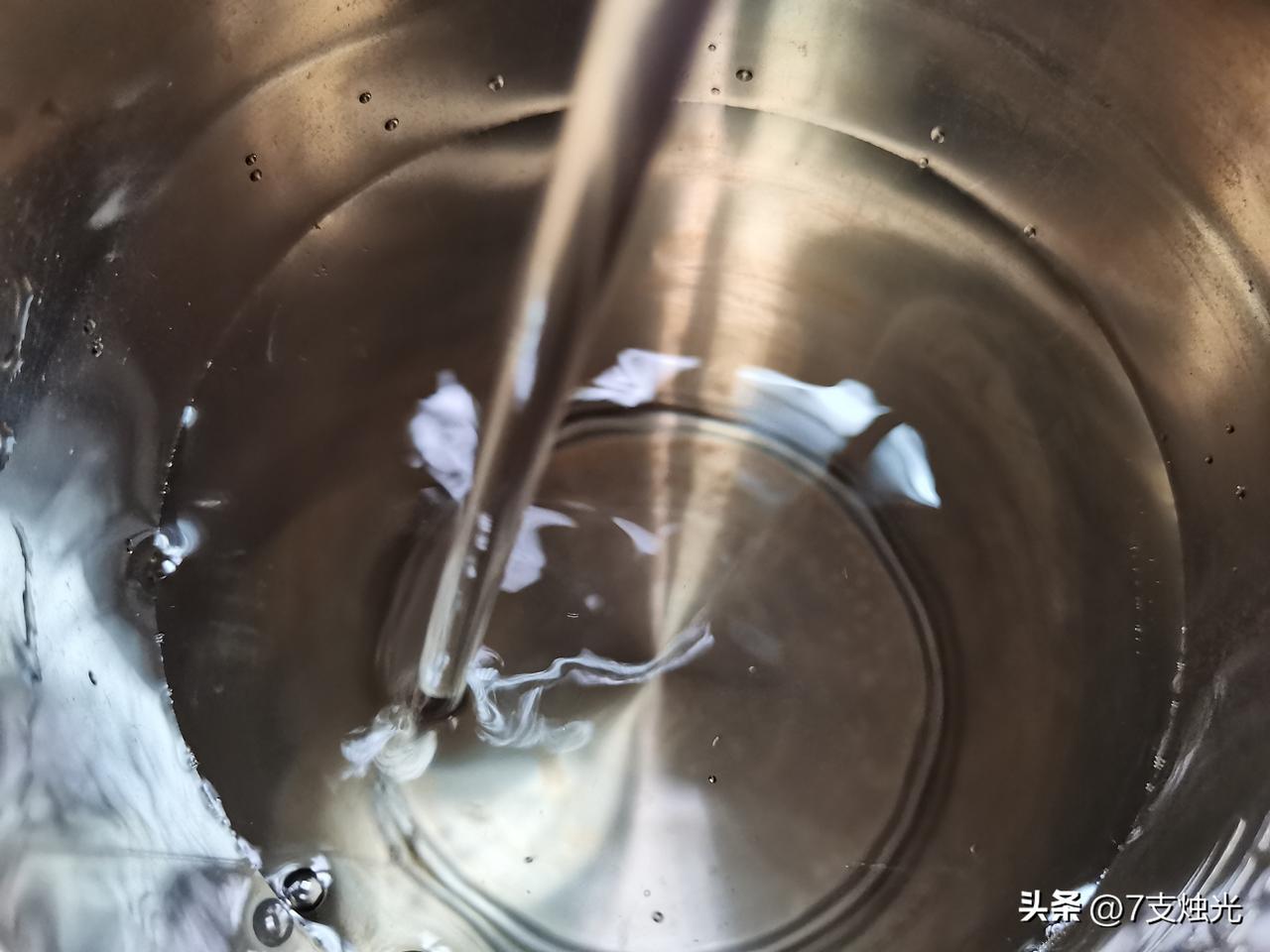 胡教授笔记
今天讲《美以伊冲突与世界秩序的重建》，听者是一群理工男。
在介绍完本
