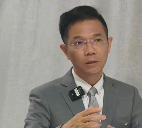 申家选北京李圣律师而非本地律师
根本不是