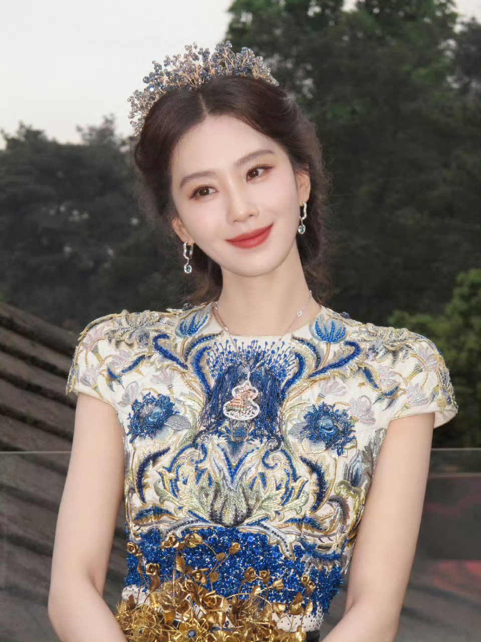 刘诗诗这个造型真的好美 