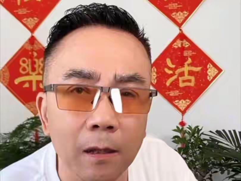 天津相声演员杨义点评郭德纲的那段话最近算是家喻户晓了，我觉得吧，话说的有点过了，