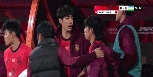 场上10分钟，直接葬送了球队的争冠希望。

熊猫杯上，U22国足对阵乌兹别克斯坦