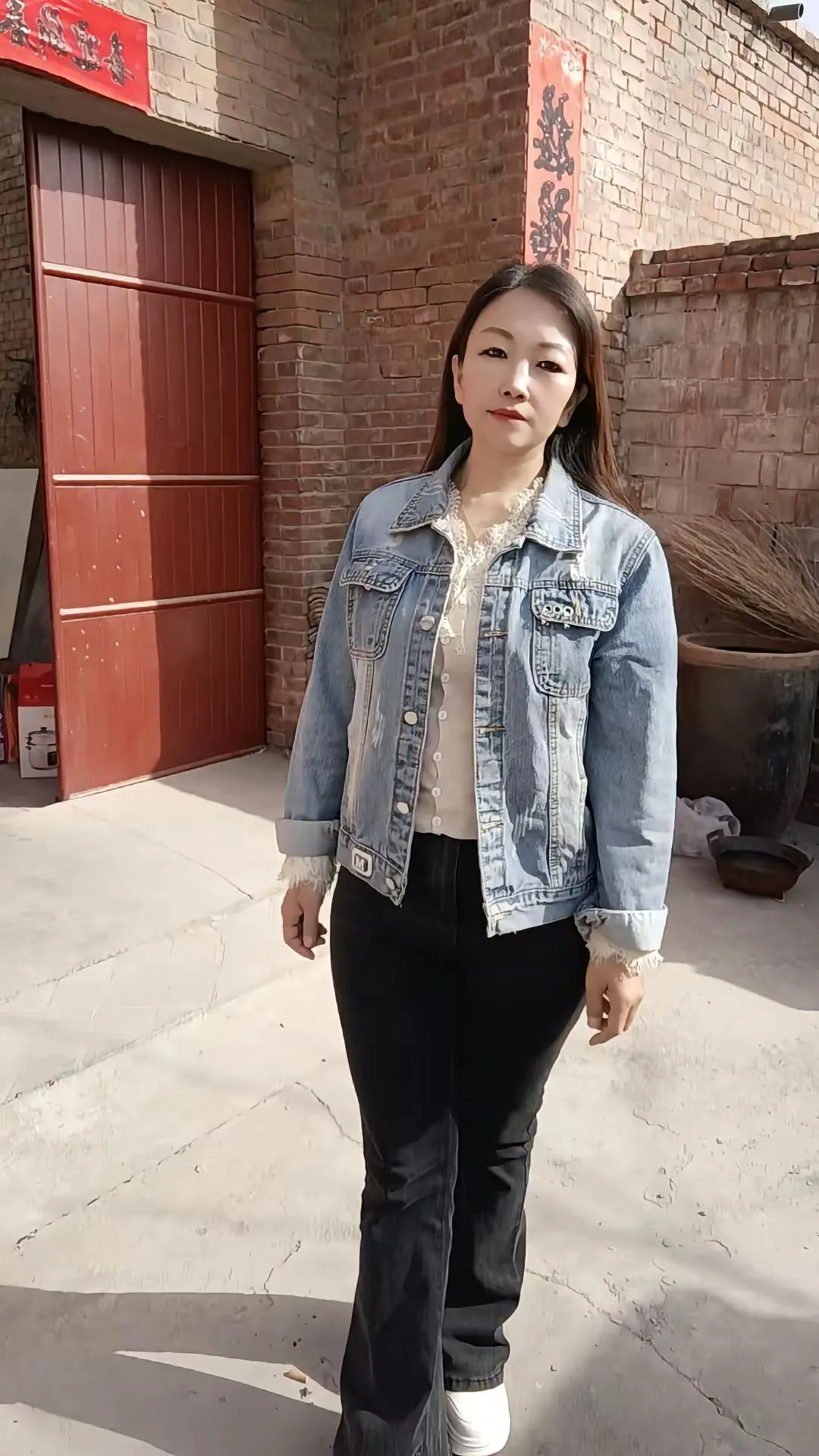 人这一辈子，总是在等，等将来，等不忙‘，等下次，等有时间，等有条件，等...