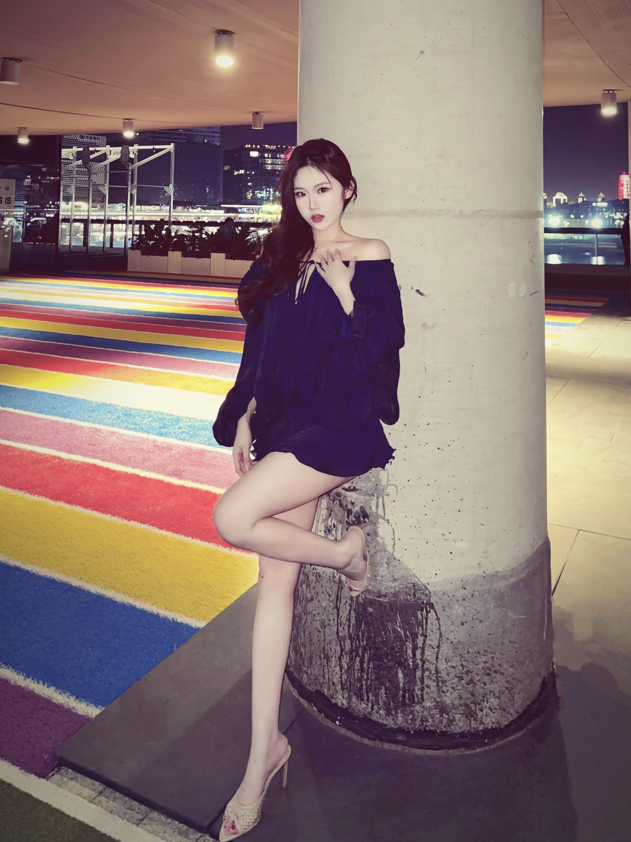 平和 坚韧 不悲伤