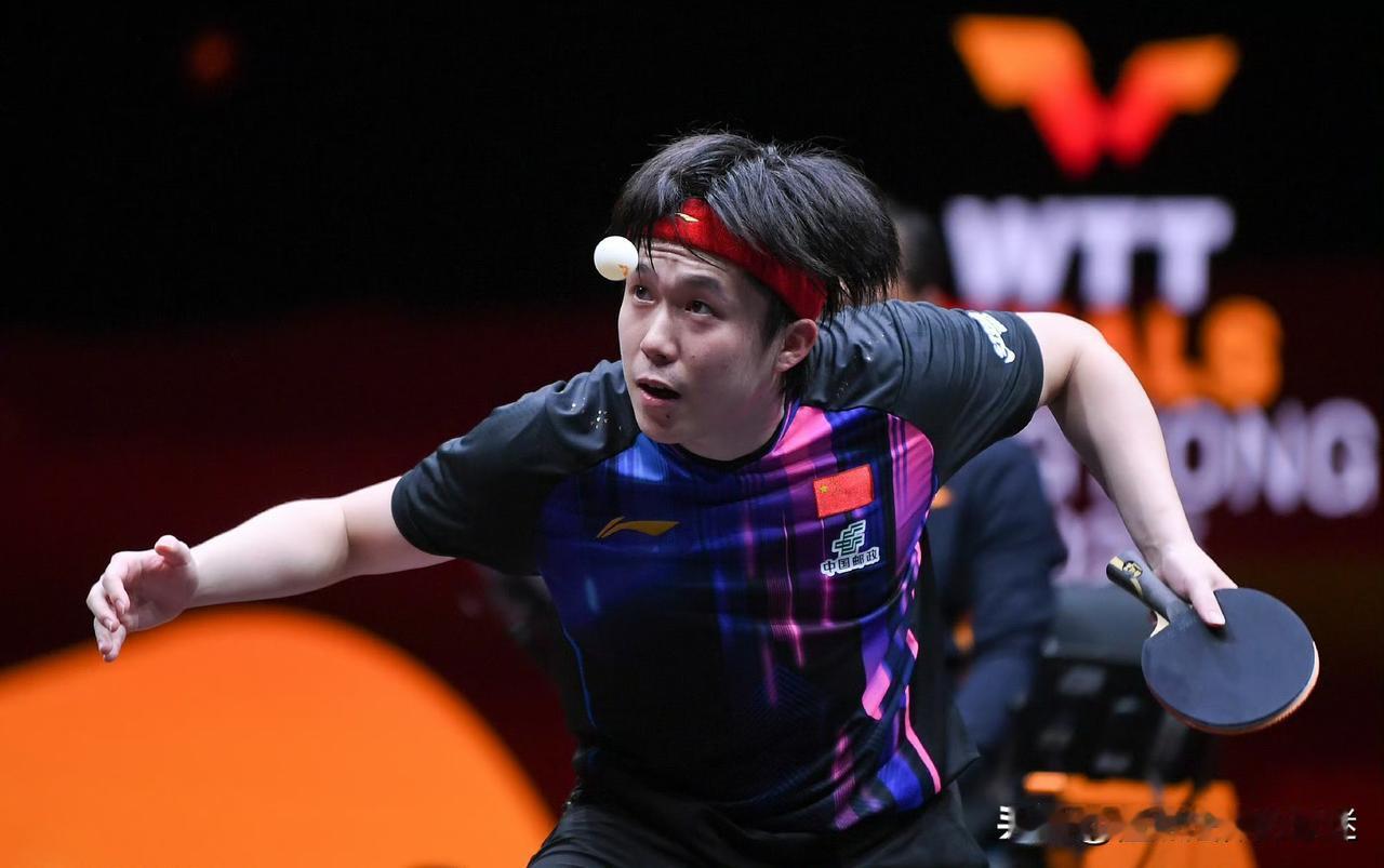 香港总决赛男女单打八强盘点
一、女单八强：
1、王曼昱🇨🇳：世界第二，26岁