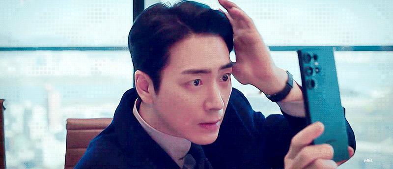 李浚赫下一部剧泰然的谎言 中，女主的相亲对象叫徐东宰哈哈哈哈哈hgr说让瞪瞪自己