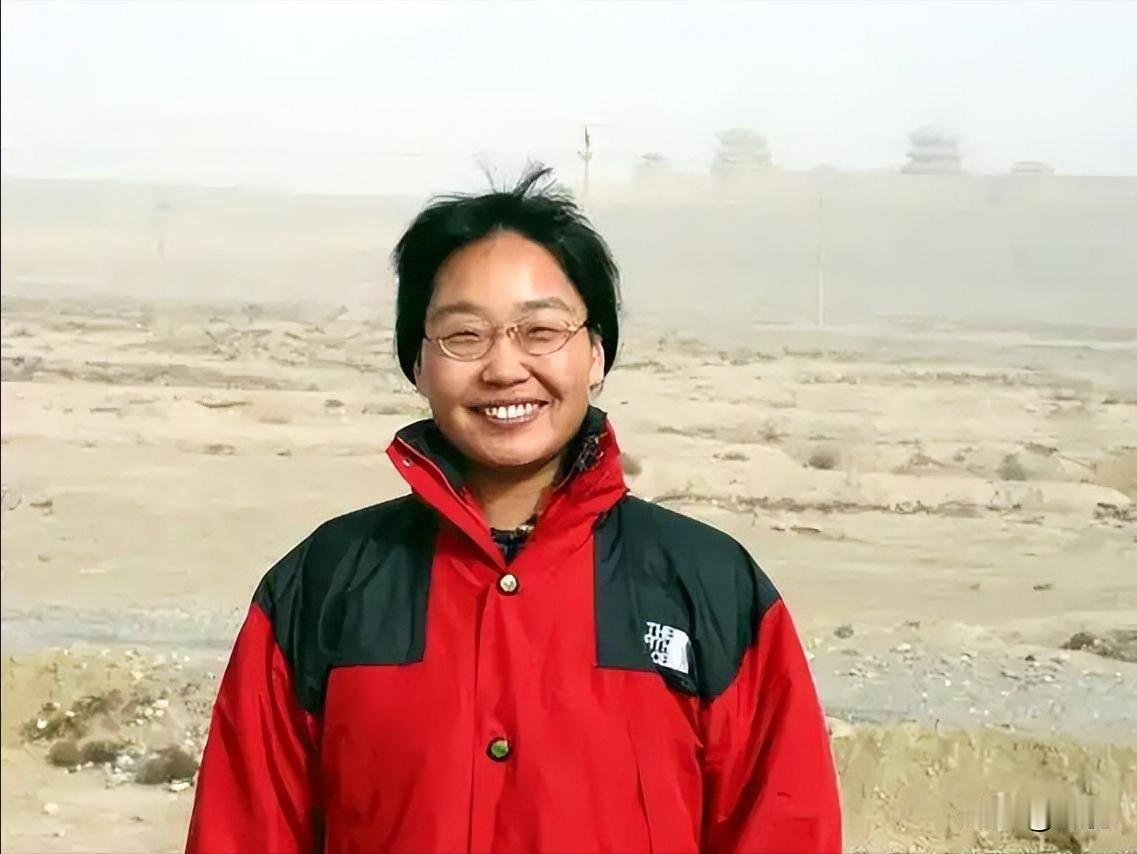 中科院研究员申萍：四十年山野寻铜，半生逆风翻盘的励志人生
 
一、少年逆俗：选最