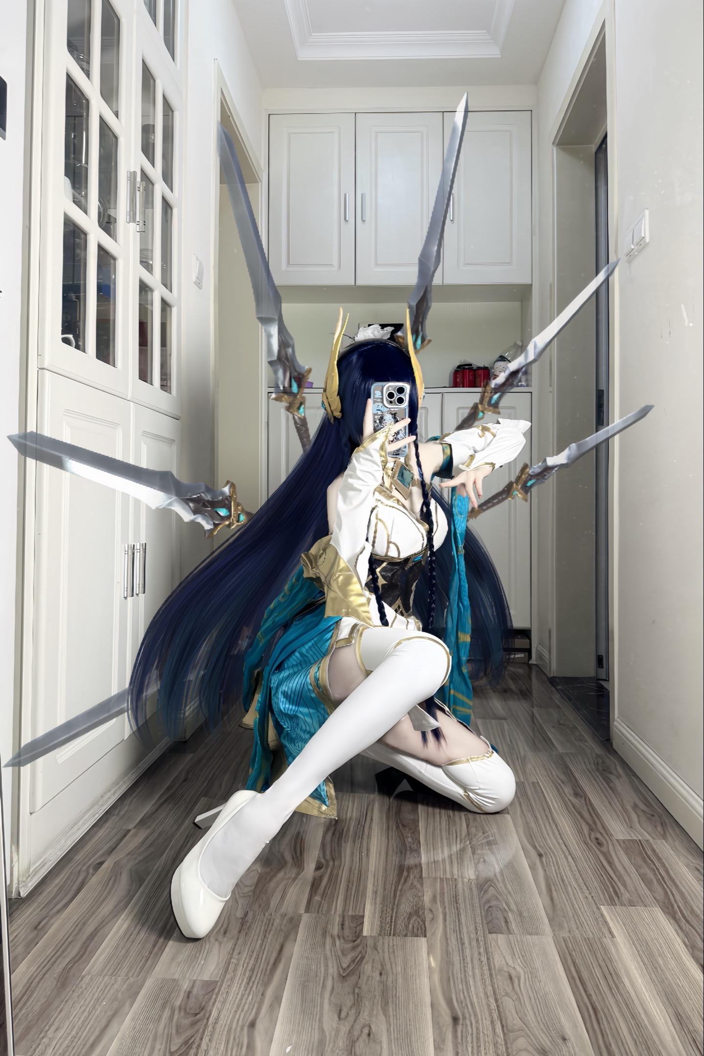 给我q一下怎么了。好好好都去铲了是吧 什么时候上线撸一把啊