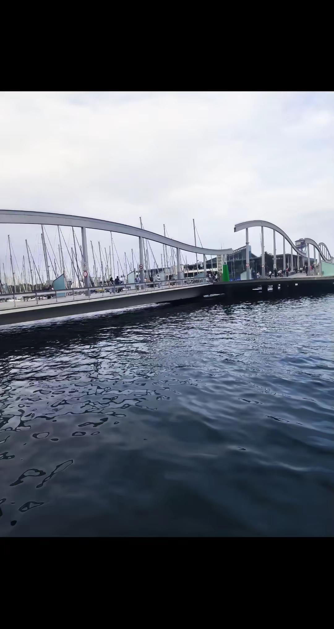 现在航海的安全性 水上栈桥 海之恋码头 船舶风光