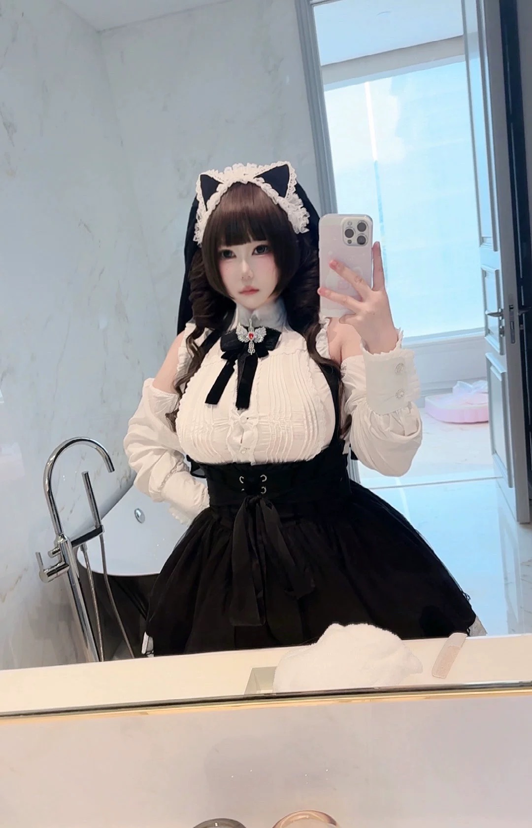 晚上了！又收到返图了！太好看了这个美女姐姐 真的很像傲娇的修女喵！ 