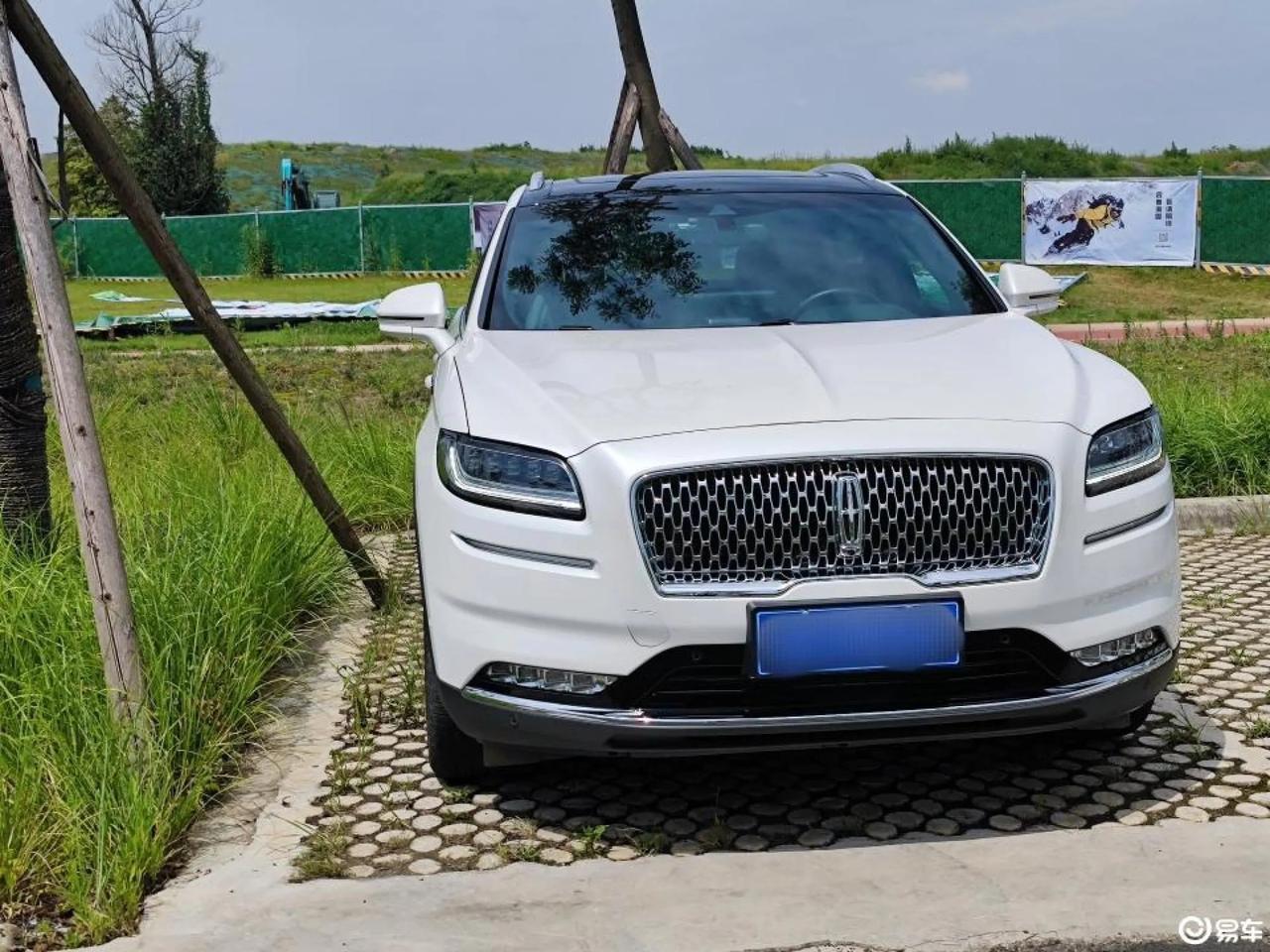 【车主：方向盘很轻，打方向不需要用太多的力，开久了手不是很累】
航海家2021款