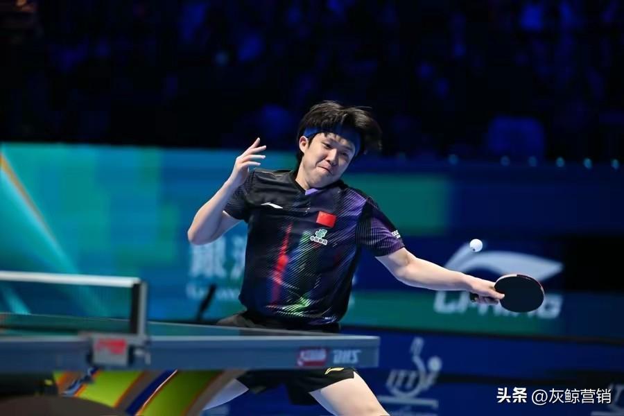 国乒男队就快只剩下王楚钦这颗独苗了，
这次世界杯晋级赛，
男队就晋级了两人，王楚