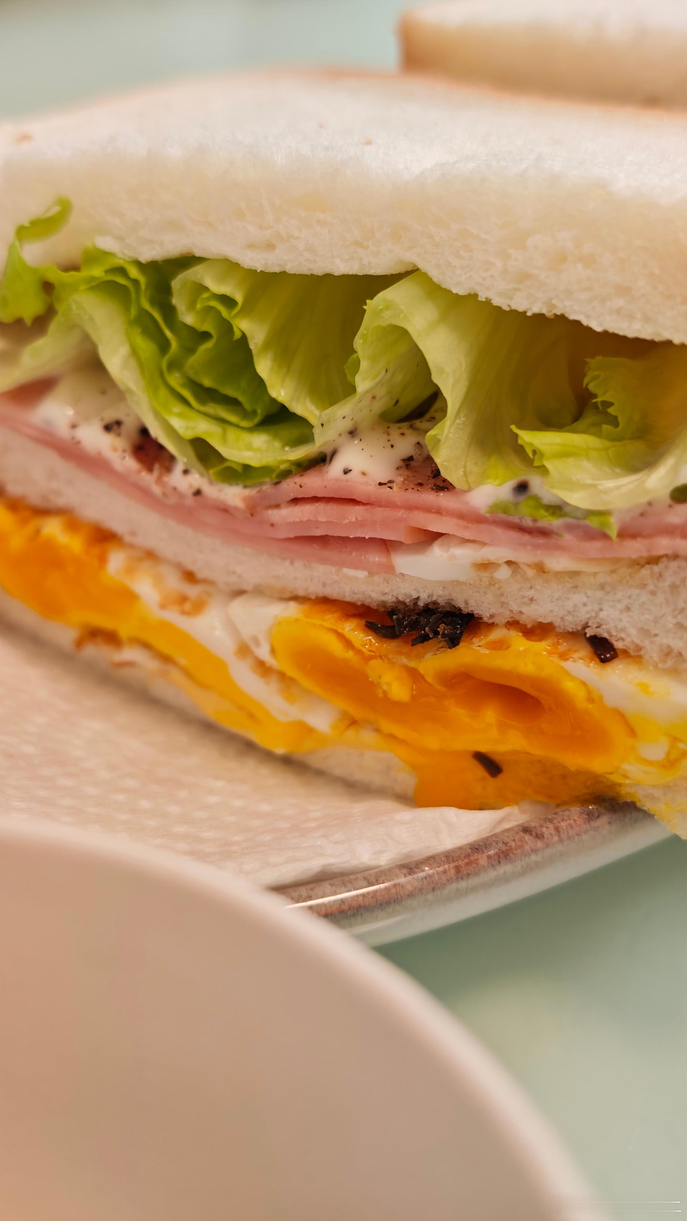 简简单单 吃个早餐2026北京车展美食 北京车展工作日第一天今天是车企新产品混战