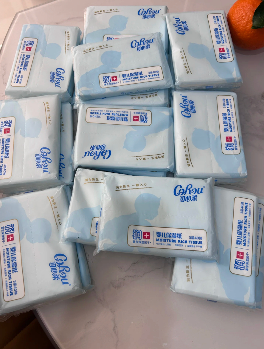 我慢慢发现，有些热爱并非一见钟情，而是在一次次试用中培养出的默契。刚刚看完我的年