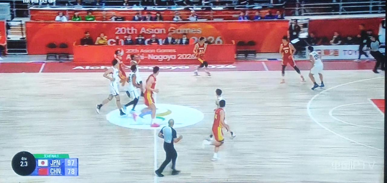 亚运会男篮半决赛，中国男篮78-97日本，惨不忍睹的一场溃败，其实半场就没有悬念