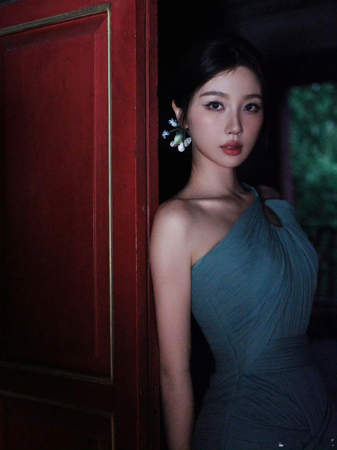 🐟  🐟 你是我黑暗中闪烁的光 照亮了我整个世界