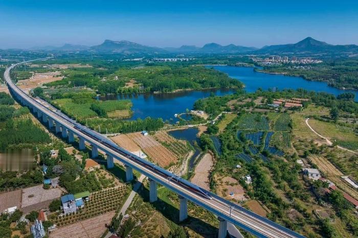 中国铁路济南局集团有限公司（以下简称国铁济南局）发布消息，7月1日零时起，全国铁
