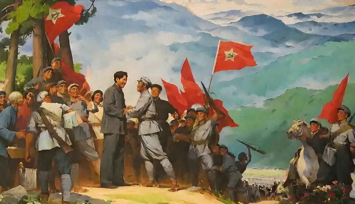 蒋介石始终没弄明白红军长征几万里，为何一次都未遭遇致命伏击？
1934年秋末，江