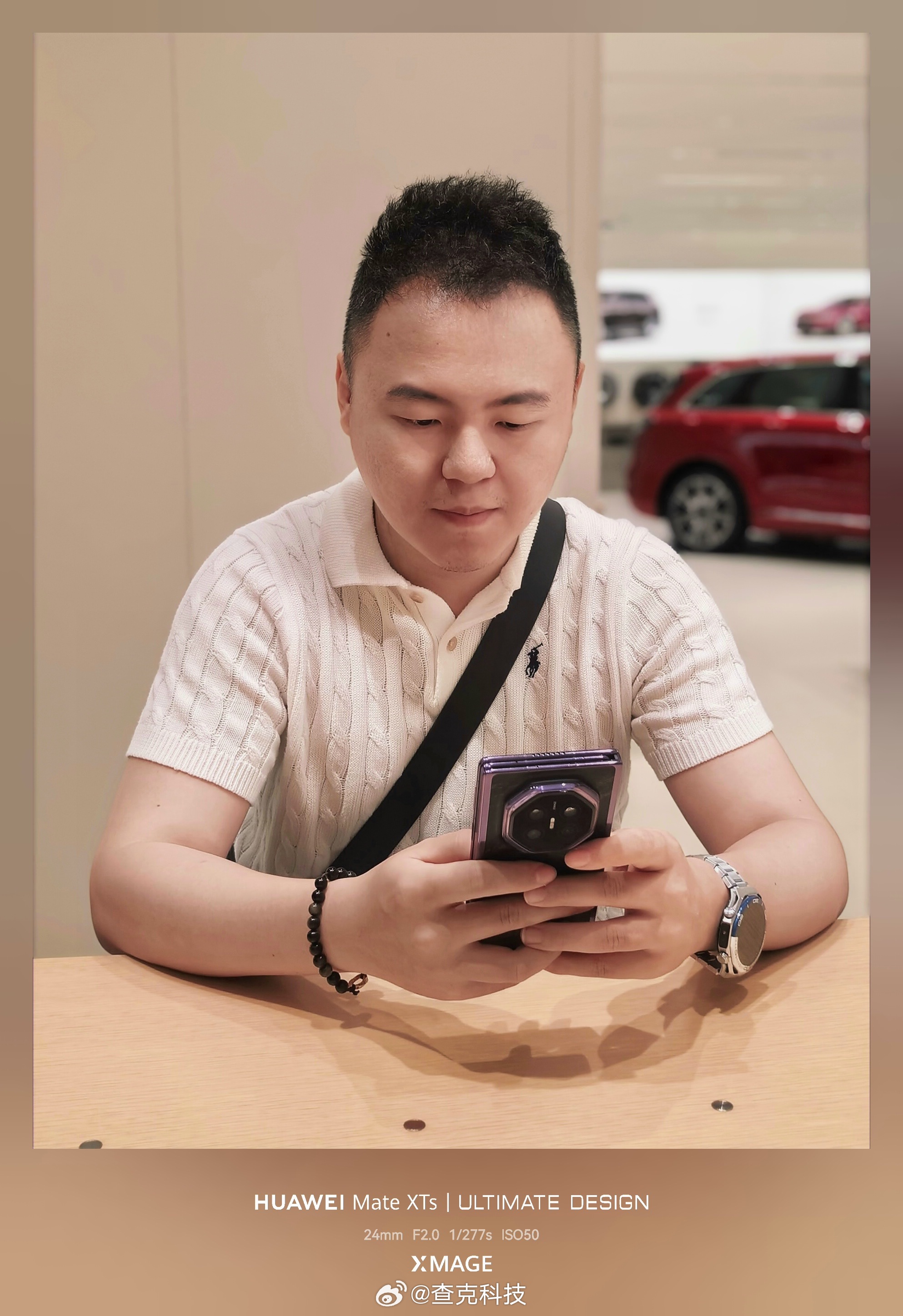 麒麟9050Pro实测带着三折叠去提三折叠，紫色🟣果然有韵味华为展翼三折叠 ​