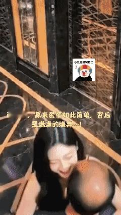 人间清醒四大原则：不被拿捏，不信承诺，不吃粉饼，不听爱情。 😂😂😂
