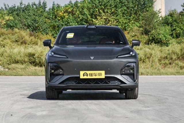 深蓝 S07：把功夫下在日常用车细节里的纯电 SUV