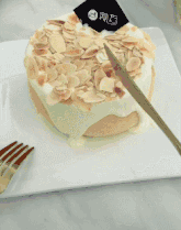 这种蛋糕怎么吃？第一次吃……[doge]​​​我的宝藏食谱 ​​​