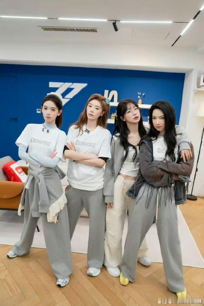 乘风2026一公歌单乘风2026歌单太顶了！《咏春》国风、《霍元甲》炸场、《雨爱