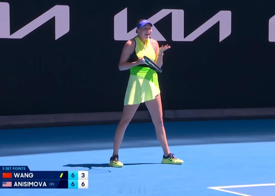 王欣瑜首盘6-7(4)阿尼西莫娃发挥的很不错了！王欣瑜首盘你给几分？王欣瑜vs阿