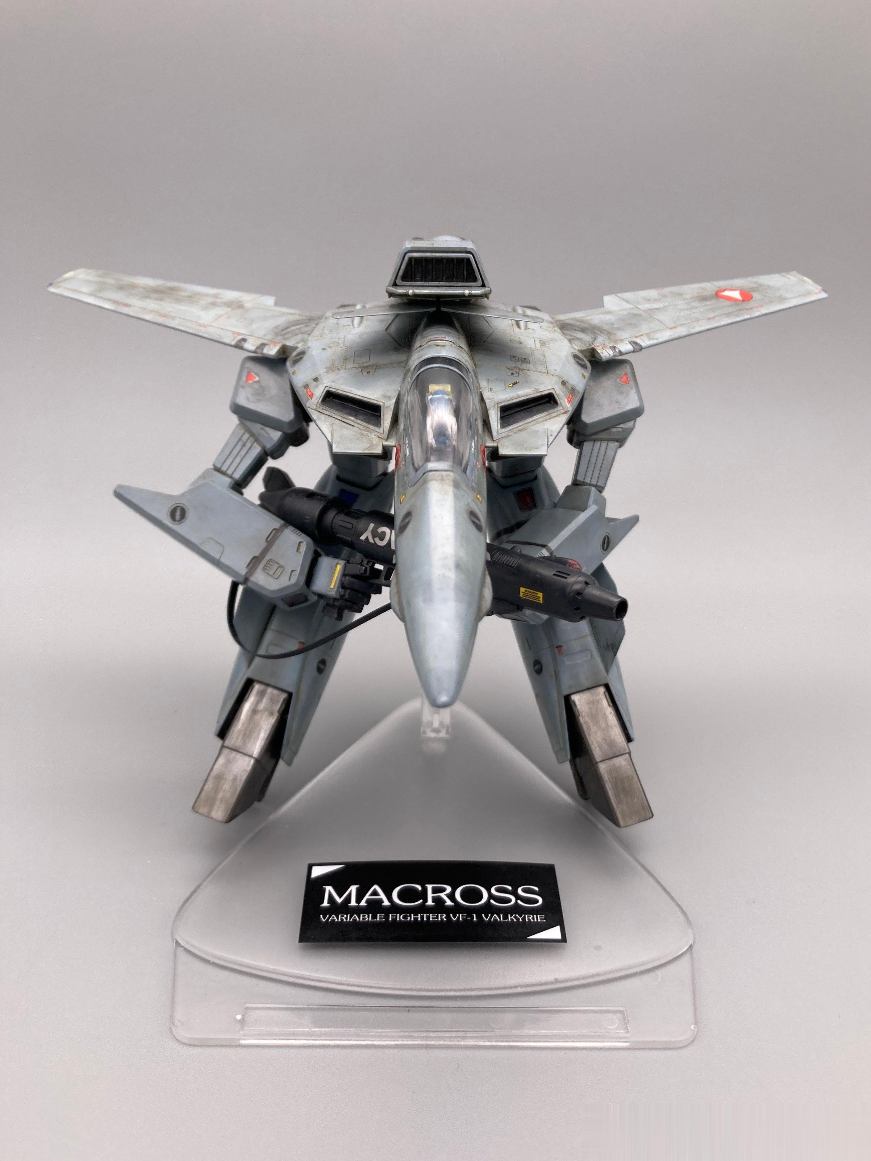 非常希望收一件Macross的精品模型，哪家的产品值得推荐？最好不要自己动手的那