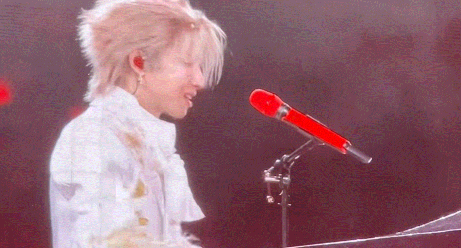 华晨宇 我35岁最后一天的最后一吻 在生日前夜给自己留下浪漫到犯规的纪念，说完“