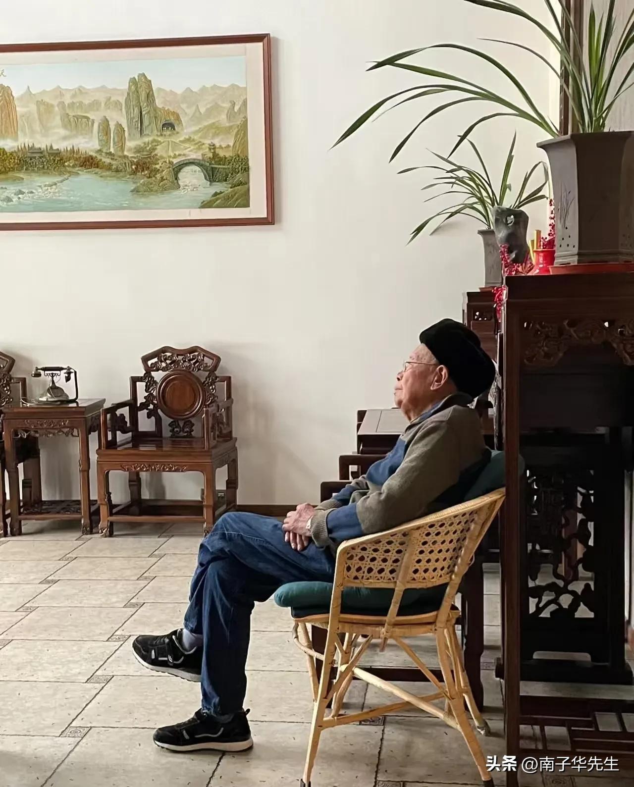 我爷爷身患一次中风、两次癌症，结果全部康复，如今91岁高龄，身体仍旧倍儿棒，每日