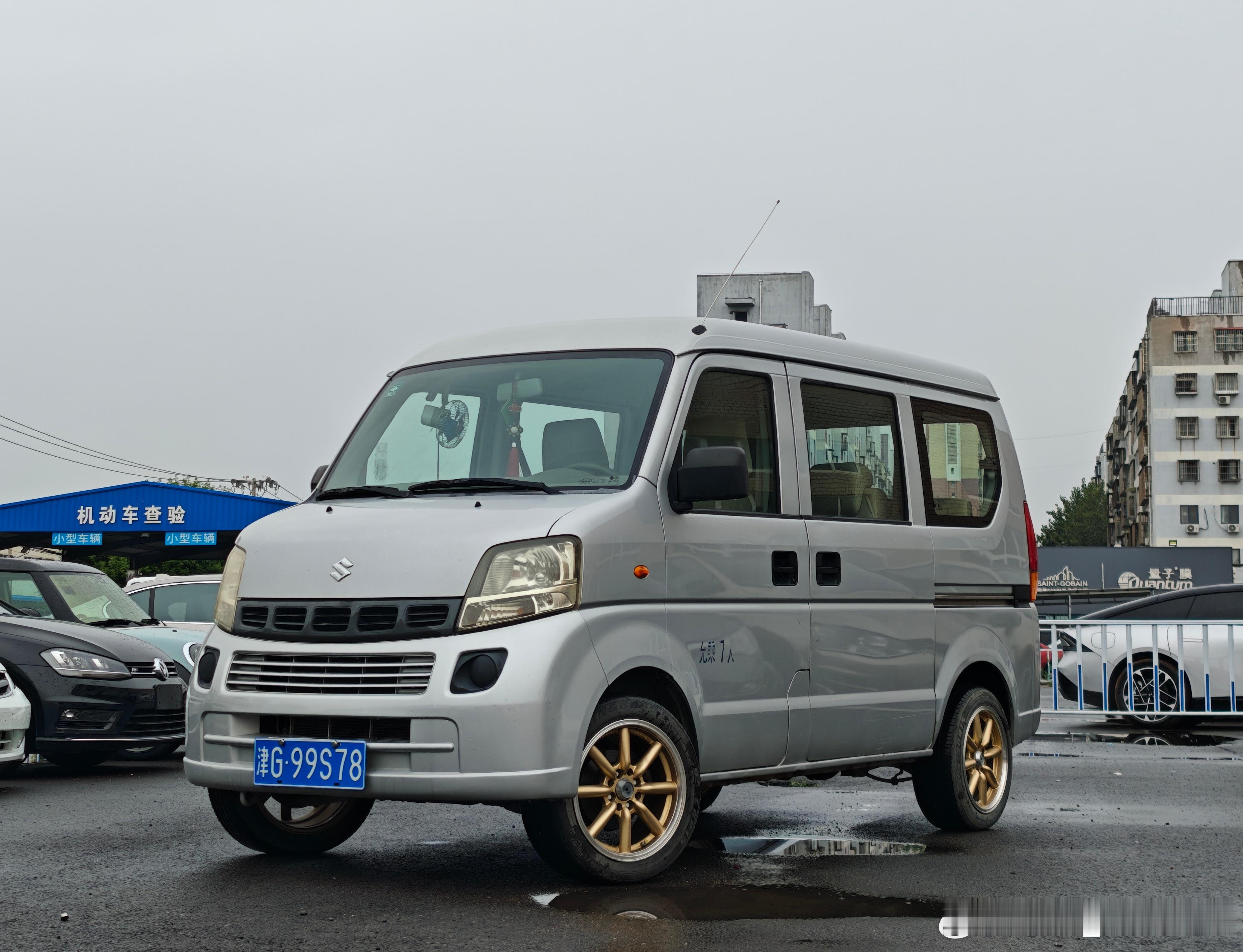 马力玩聚老马在路上天津二手车 铃木LANDY（朗迪）店里人都很喜欢年初从同行手里