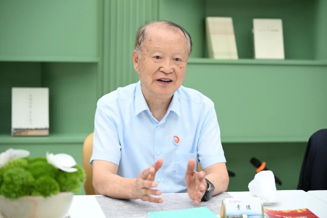 追上美国顶尖赛道！中国天基监视雷达公开，实现全域无死角监控

随着贲德院士获评国
